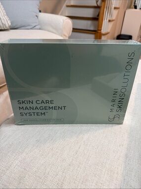 Marini SkinSolutions Skin Care Management System - Green